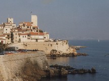 Antibes va rénover son palais des congrès Antibes va rénover son palais des congrès